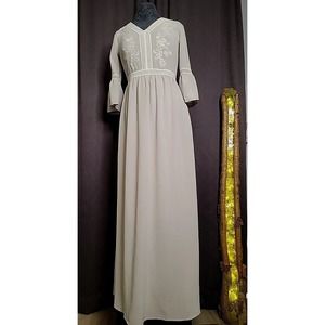 Piper & Scoot Gray White Embroidered Maxi Dress Size Small Boho S Long Lined